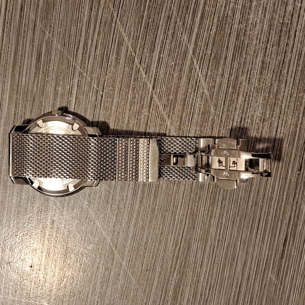 Watch - Picture 6 of 9